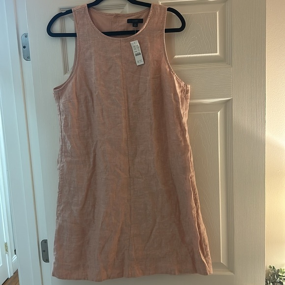 Jcrew Button-back linen shift dress - Picture 3 of 3